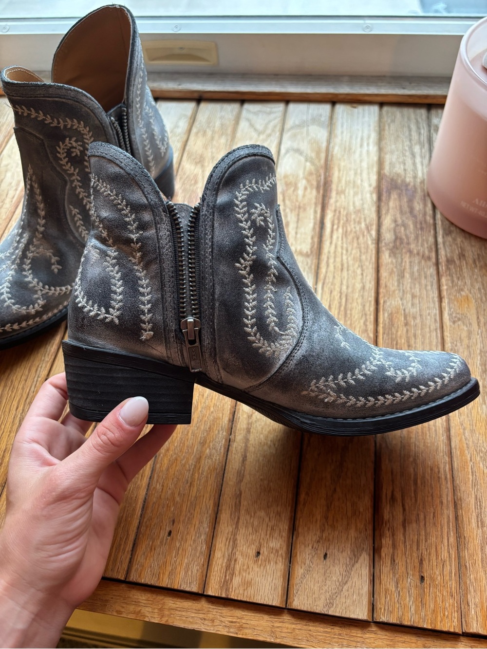 Women's Ankle High Sterling River Boots